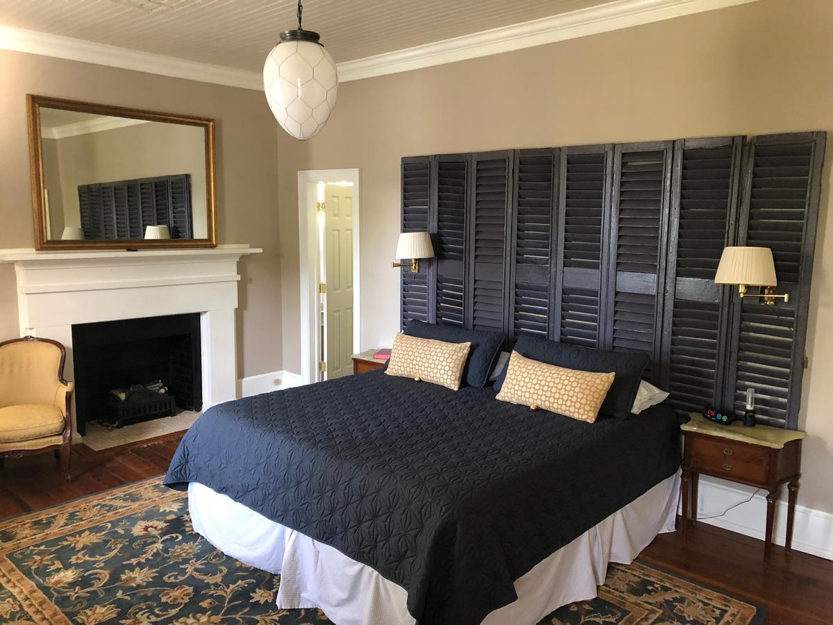 The Elizabethtown Inn Экстерьер фото